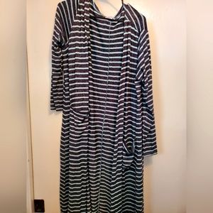 Lularoe Gray/Mint Large Sarah